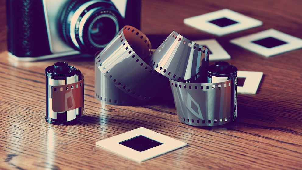 Filmrollen und Kamera