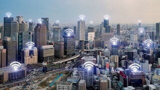 Osaka mit WLAN-Signalsymbolen