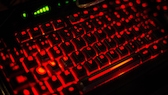 Gaming-Tastatur rot beleuchtet