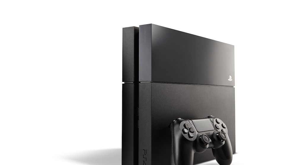 Sony Playstation 4 mit Controller