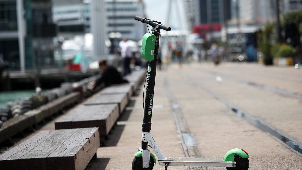 Lime E-Scooter in Auckland