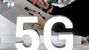 Der neue Mobilfunk-Standard 5G soll zum einen extrem schnelle Internet-Geschwindigkeiten ohne Engpässe im Netz, zum anderen aber auch sehr kurze Reaktionszeiten ermöglichen