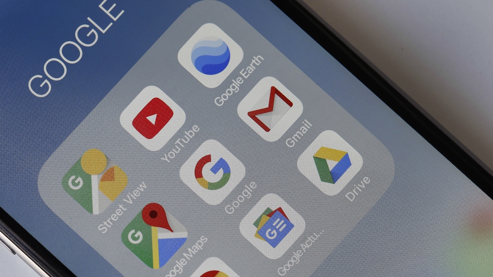 Ein Ordner mit Google-Apps auf einem Smartphone