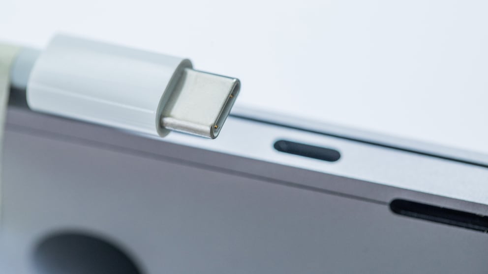 USB Typ-C-Anschluss und -Kabel