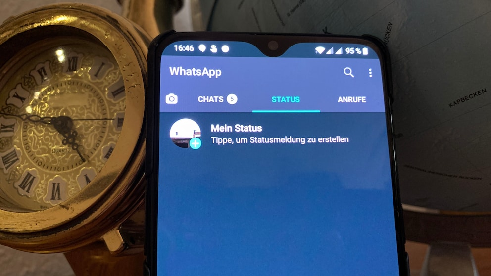 WhatsApp Dark Mode auf Android Smartphone