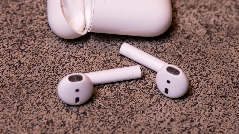 AirPods von Apple