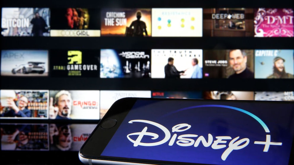 Disney+ kündigen: Disney Plus auf Handy und Bildschirm