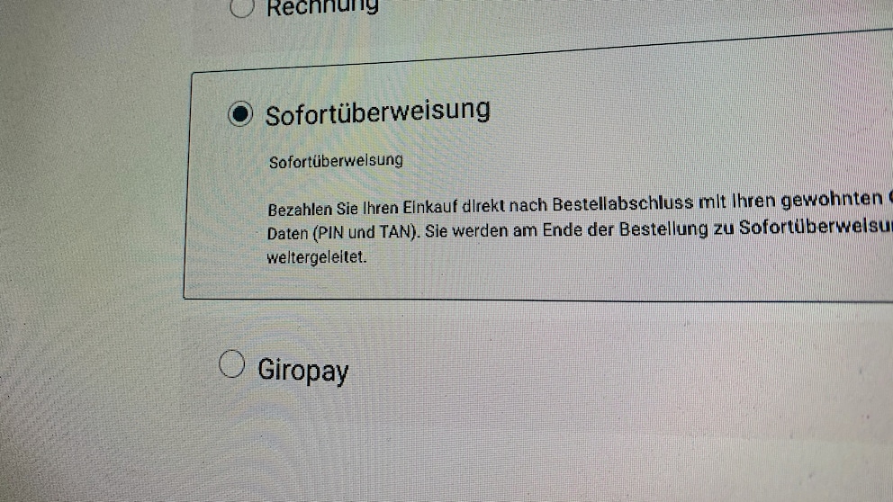 Bezahloption Sofortüberweisung beim Online-Shopping