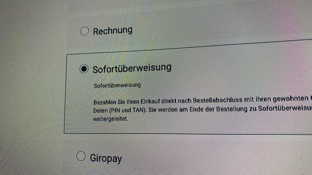 Bezahloption Sofortüberweisung beim Online-Shopping