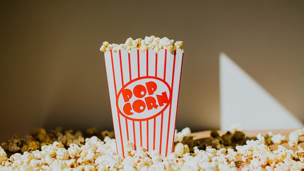 Tüte mit Popcorn