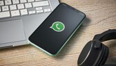 WhatsApp Web Update Symbol auf Smartphone