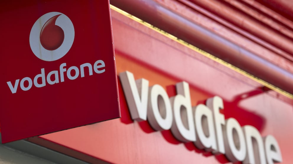 Vodafone-Logo am Shop