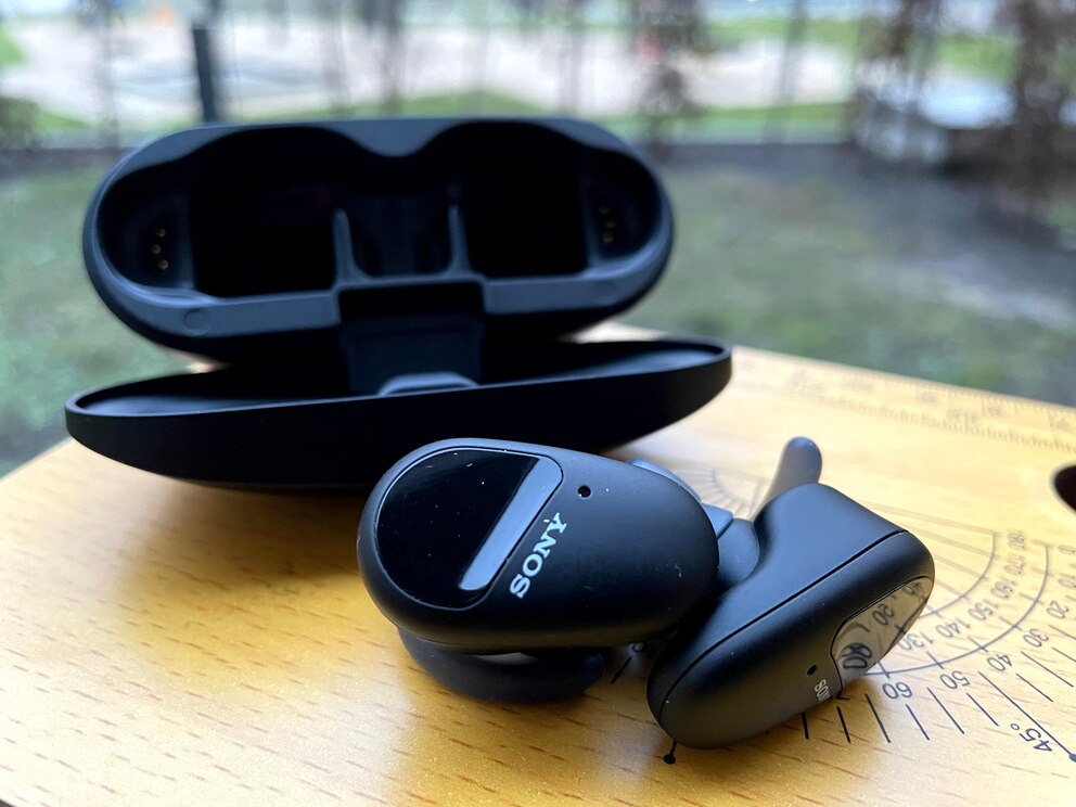 AirPods Alternative: Sony WF-SP800N