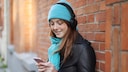 Frau mit Smartphone