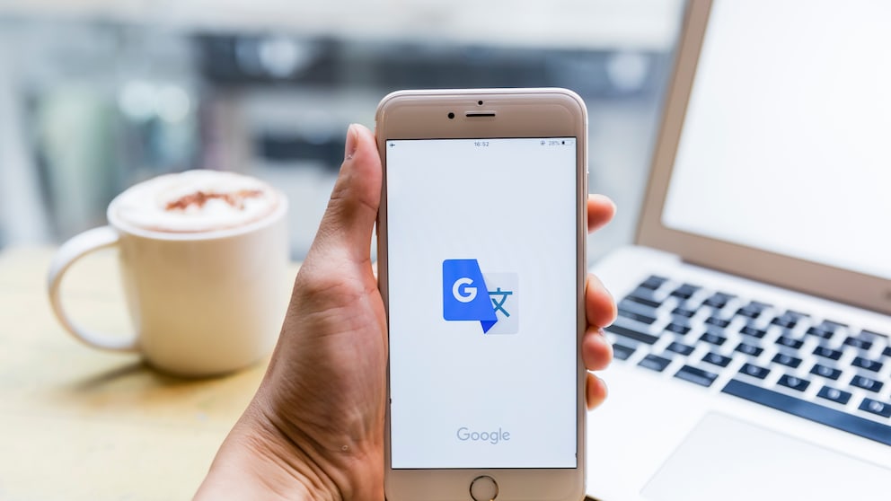 Übersetzer-App Google Translate auf dem Smartphone