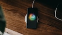 Smartphone auf Wireless Charger