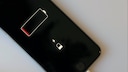 Das iPhone ist praktisch das letzte Smartphone, das nicht über USB-C lädt