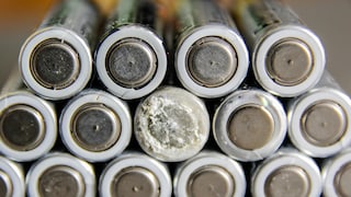 Achtung beim Laden von Lithium-Ion-Batterien