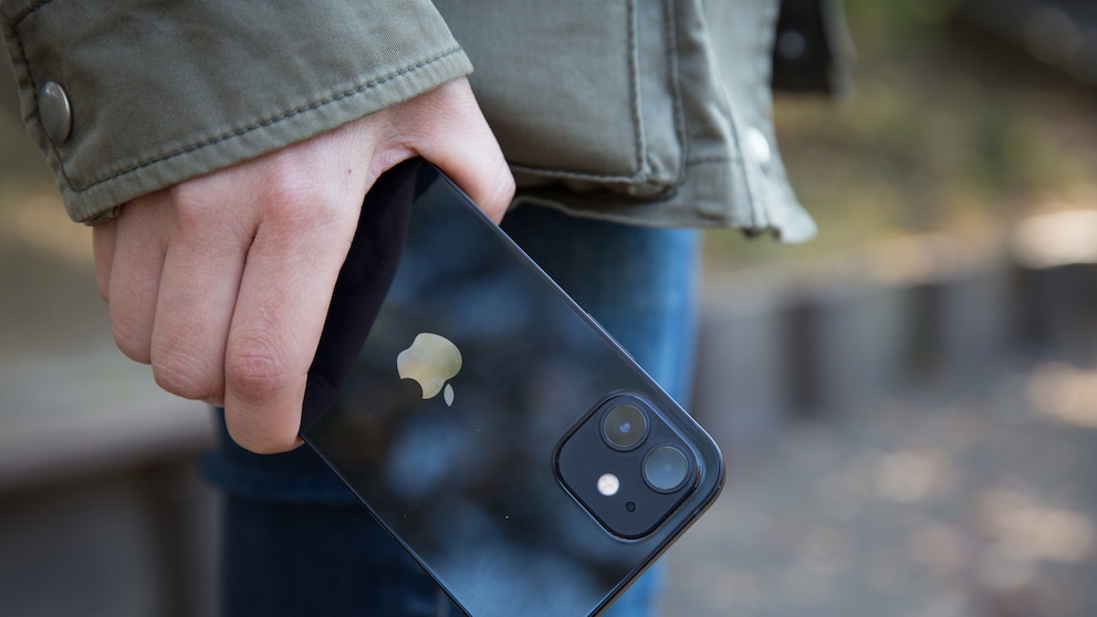 Das iPhone kann den Gang des Trägers messen und daraus die Gehstabilität ableiten