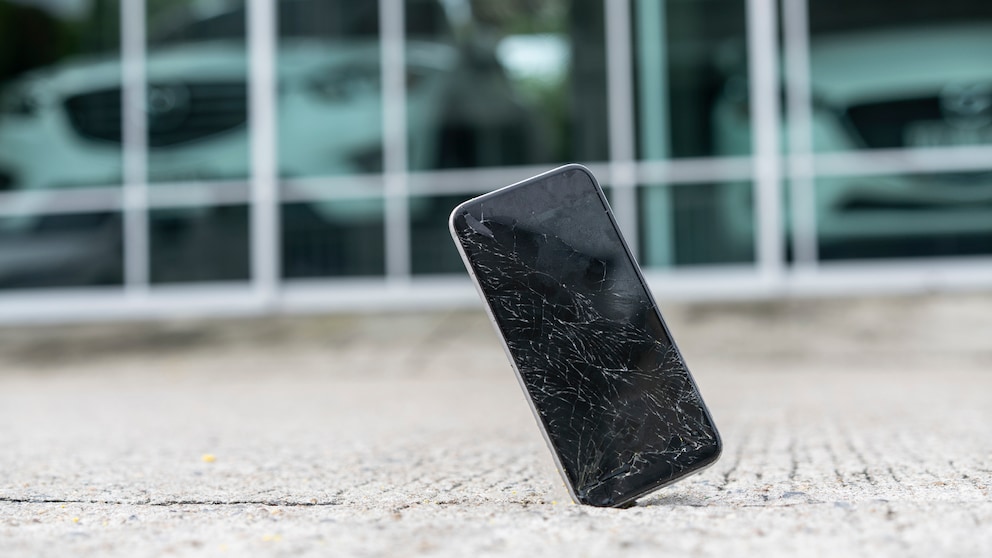 iPhone SE 3 Sturz