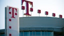 Telekom-Logo auf Zentrale