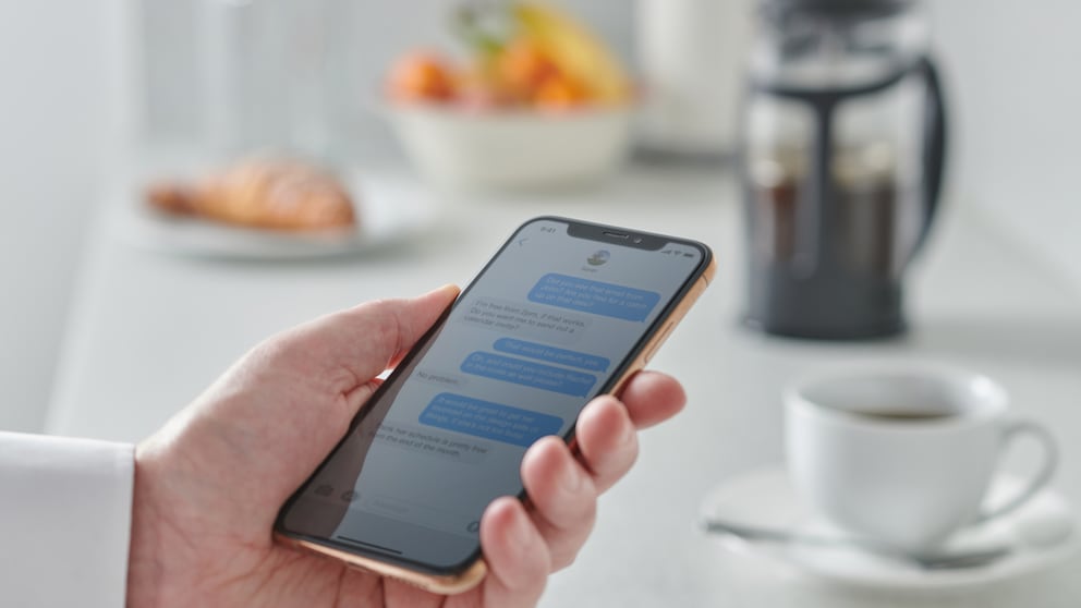iPhone Messenger iMessage auf Display: Effekte wie Geheimtinte verwenden Symbolbild