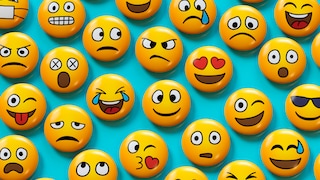Emojis Quiz Bedeutung viele unterschiedliche Emojis auf türkisenem Boden