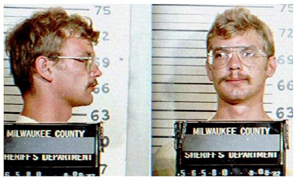 Der echte Jeffrey Dahmer auf einem Polizeifoto von 1982.