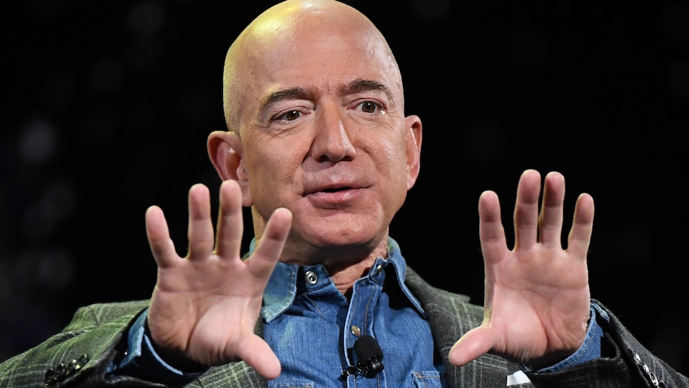 Bezos warnt vor teuren Anschaffungen in den kommenden Monaten