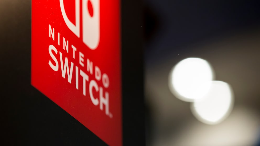 Nintendo Switch Logo Weihnachten Sale