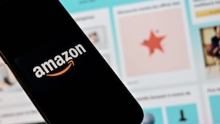 Amazon Drive eingestellt Symbolbild: Amazon-Logo auf Smartphone