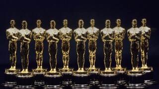 Oscars 2023 Streaming Symbolbild mit vielen goldenen Oscar-Trophäen
