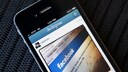 Bei Facebook und Instagram muss man für den blauen Haken bald bezahlen