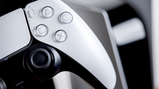 Playstation 5 mit PS5-Controller