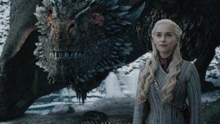 Symbolbild Game of Thrones Serie: Emilia Clarke als Danaerys Targaryen in Game of Thrones mit Drache
