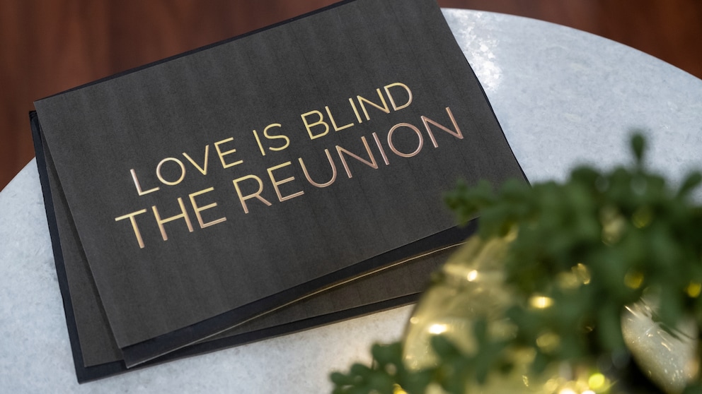 Love is blind Special Live Reunion