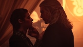 The Witcher Staffel 3: Anya Chalotra als Yennefer und Henry Cavill als Geralt