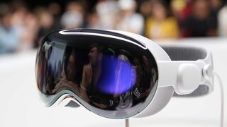 Apple zeigt erstmals sein neues AR-Headset „Vision Pro“.