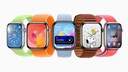 Apple WWDC 2023 watchOS 10: 5 Apple Watches mit neuem watchOS nebeneinander
