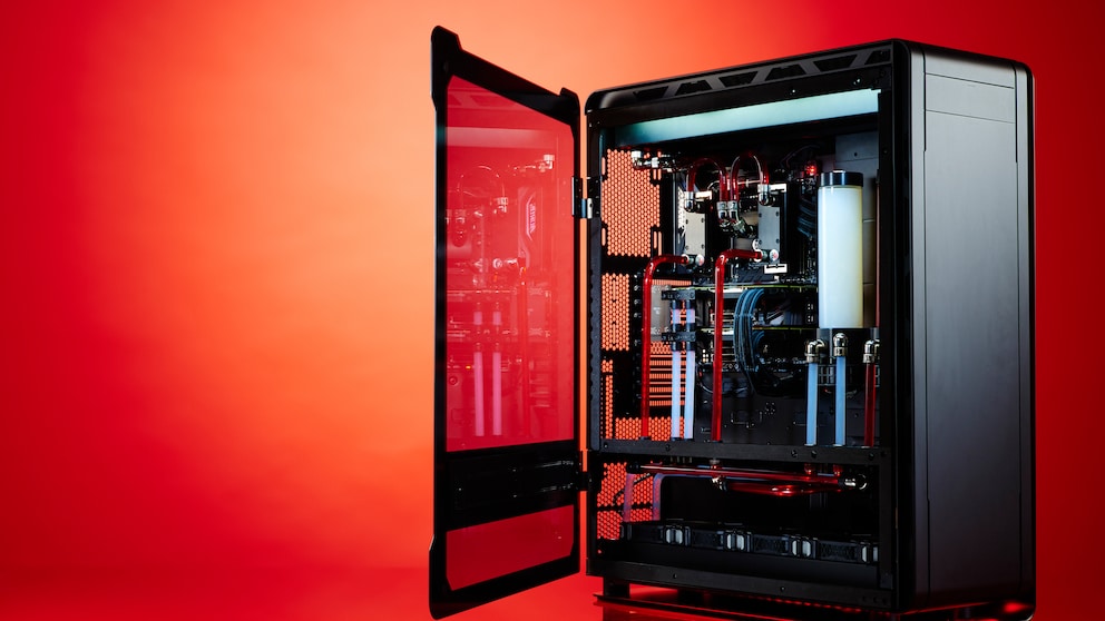 Durchsichtige Gehäuseseite, individuelle Wasserkühlung und ein aufgeräumtes Inneres – das ist Case Modding