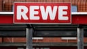 Supermarkt Rewe trennt sich vom klassischen Papier-Prospekt.