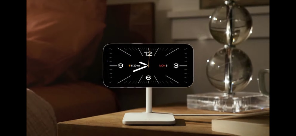 Smart home display on the iPhone.