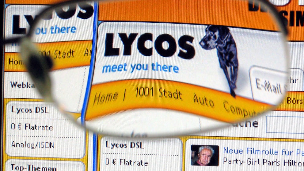 Lycos Logo mit Labrador auf Website