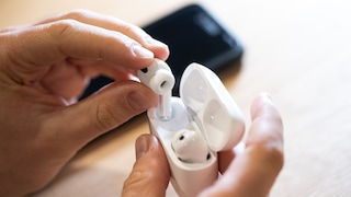 Die AirPods Pro (2. Generation) haben ein Modellupdate mit USB-C-Ladecase bekommen