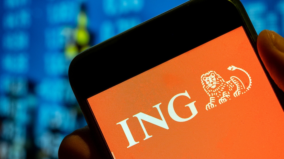 ING-Logo auf dem Smartphone