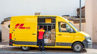 Paketzusteller tun mehr als nur Pakete ausliefern