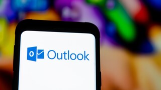 Outlook Logo auf dem Handy