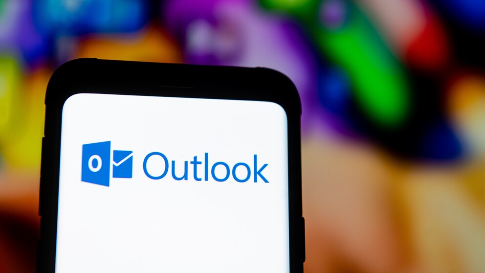 Outlook Logo auf dem Handy