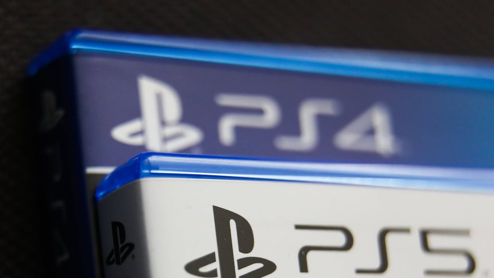 WLAN PlayStation verbessern: Logos von PS4 und PS5