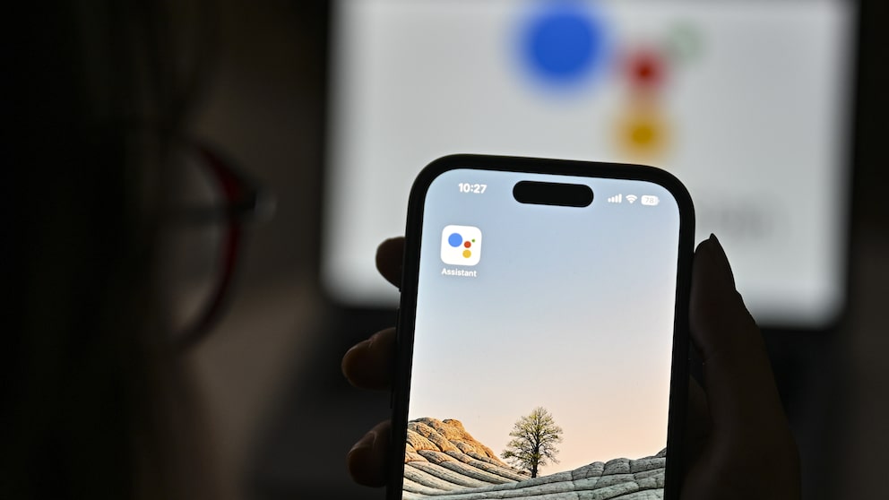 Google Assistant war lange Zeit ein Vorzeigeprojekt und stand symbolisch für die Zukunft des Unternehmens – jetzt verliert der Sprachassistent erstmals Funktionen